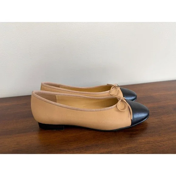 Kaitlyn Pan beige and black cap-toe ballet flats size EU 39/US 8.5 - Picture 2 of 5